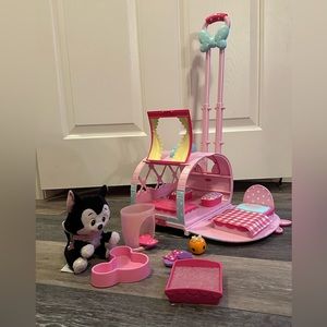 Disney Minnie Mouse Figaro pet carrier